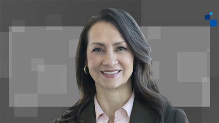 Sandra L. Rivera Net Worth (2024)