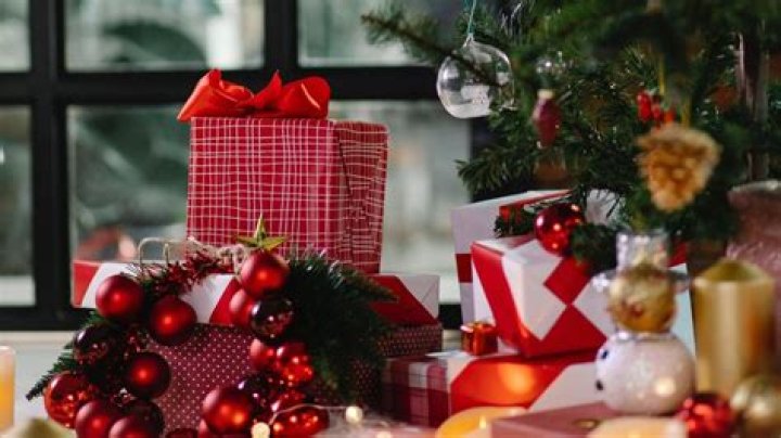 Sexy red lingerie can be the perfect Christmas gift - here's how to keep it classy