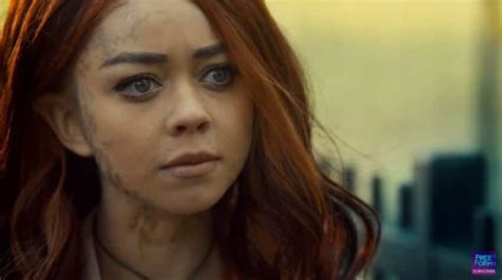 Shadowhunters clip: Sarah Hyland is Seelie and Alisha Wainwright series regular