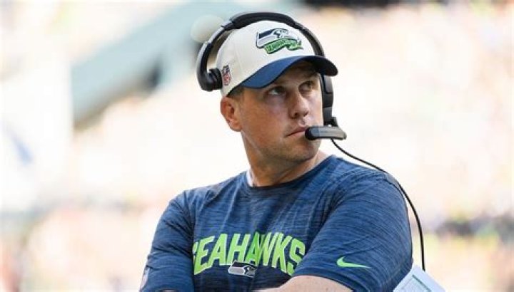 Shane Waldron Agent: Meet Former NFL Player Trace Armstrong