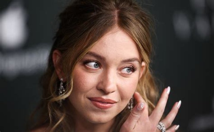 
Sidney Kohl
Net Worth

