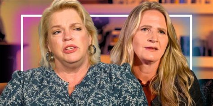 Sister Wives’ Janelle Brown has returned to Instagram after drama over plastic water bottles