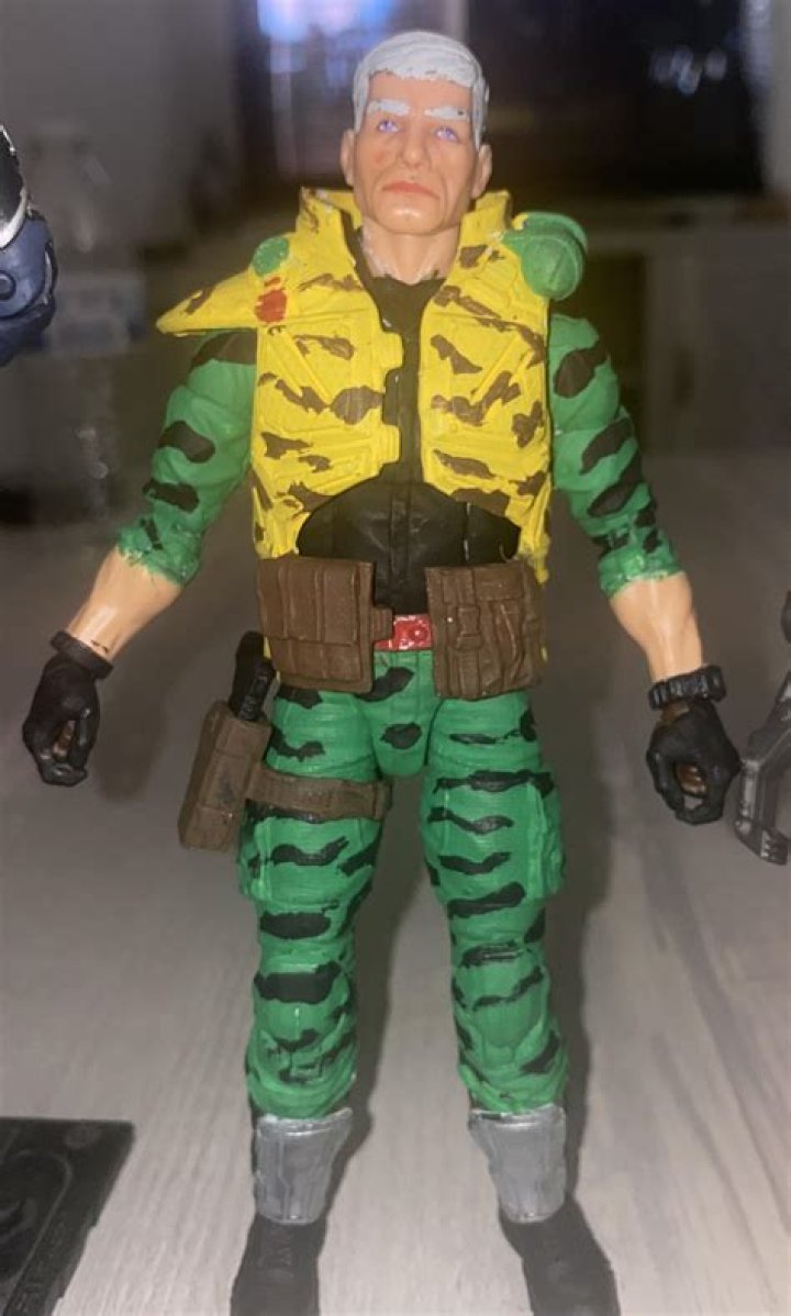 Small Soldiers Fan Makes Epic Chip Hazard Cosplay