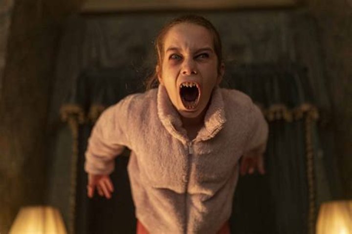 Someone Made A 2016-Themed Horror Movie Trailer & Yeah, It's Terrifying