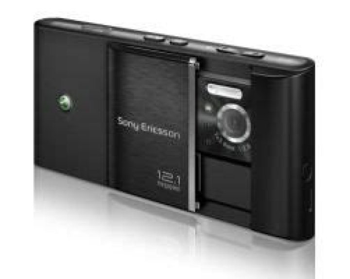Sony Ericsson Announces 12MP Idou Touchscreen phone, 8MP W995 Walkman Phone