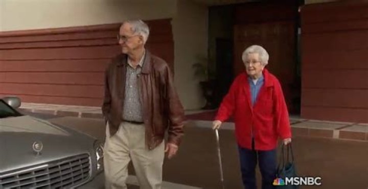 Stan and Lois Hawk: Dave Hawk’s Parents Are Living a Private Life Now