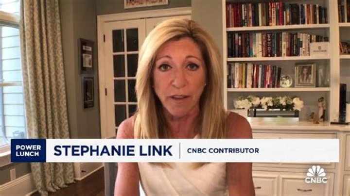 Stephanie Link Net Worth 2024