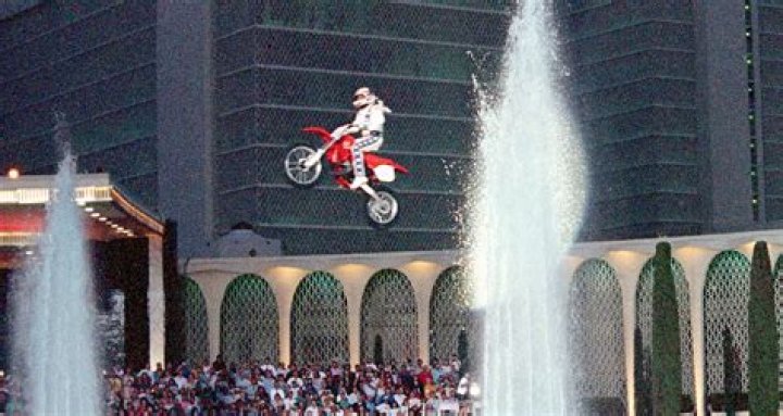 Stuntman Robbie Knievel dead at 60: Evel Knievel’s son passes after cancer battle