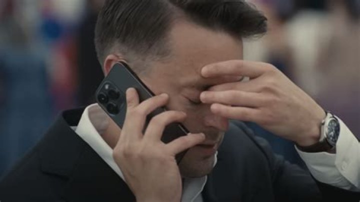 Succession Fans Are Losing It On Twitter After That Logan Bombshell In S4E3