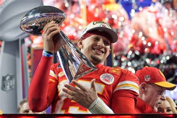Super Bowl & Chiefs- Players Bio
