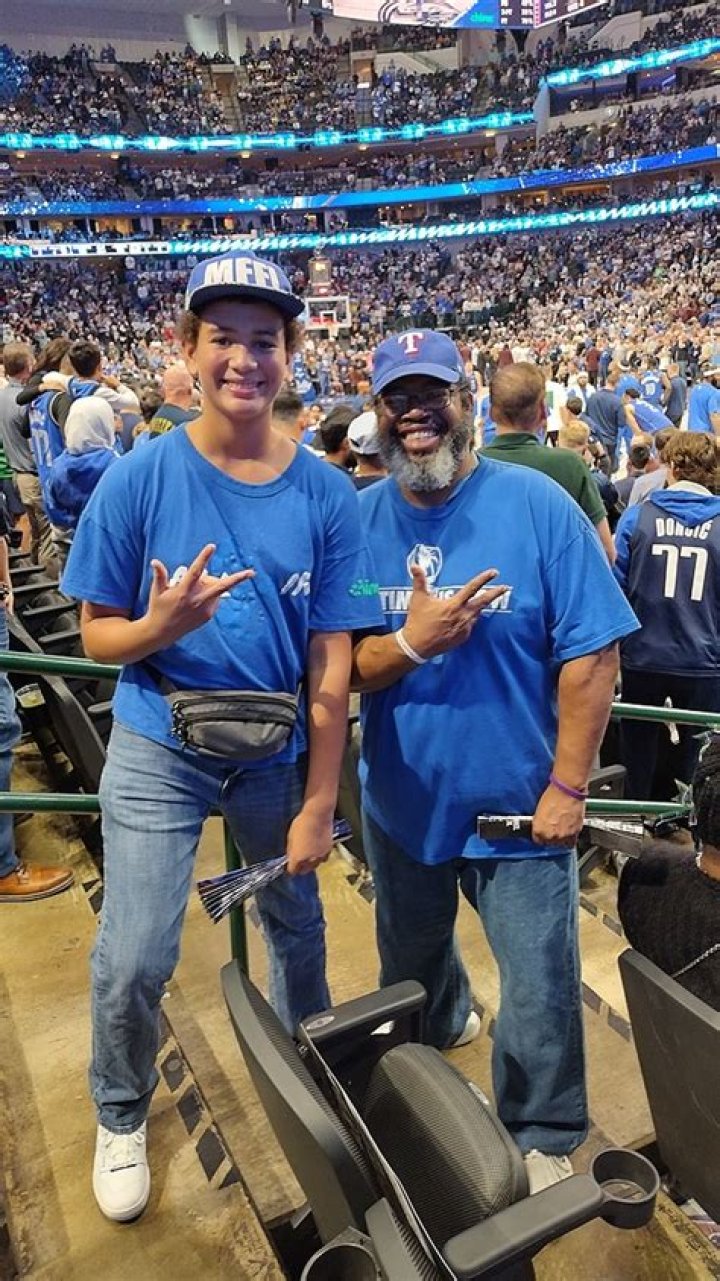 Super Dallas Mavericks fan Don Knobler from Dallas dies suddenly: obituary