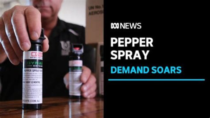Suspect took officer’s pepper spray, bit EMT, Davenport Police allege