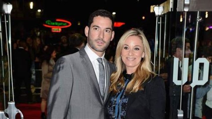 Tamzin Outhwaite Husband, Age, Wiki, Parents, Net Worth 2023