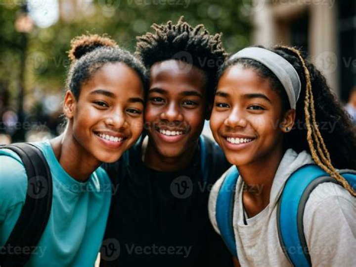 Teen Googles ‘Three Black Teenagers’ and ‘Three White Teenagers’ to Startling Results