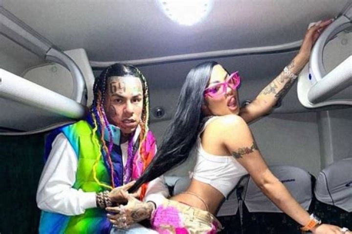 tekashi 69 y yailin la mas viral
