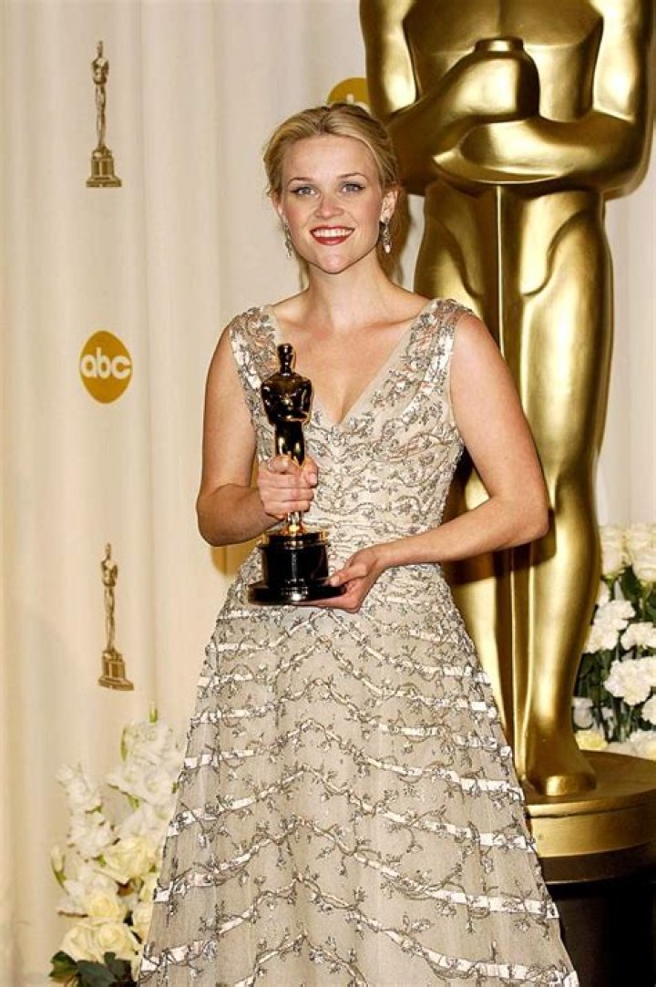 The 2006 Oscars Red Carpet Looked Like A Millennial's Prom Dreams — PHOTOS