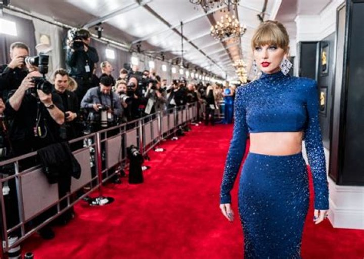 The best and most daring looks Taylor Swift wore in 2023