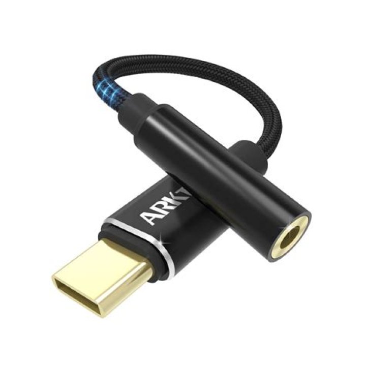 The best USB-C headphone adapters for 2023