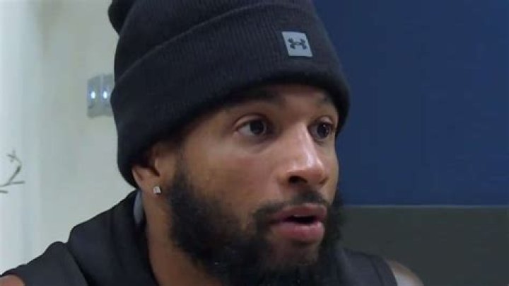 The Challenge star Nelson Thomas says he’s ‘back to work’ as he leaves hospital following surgery