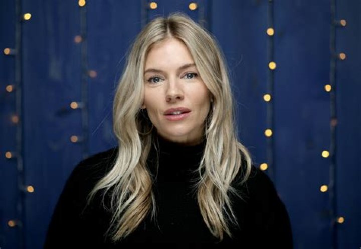 The Cut, Colour, & Signature Cool-Girl Waves
