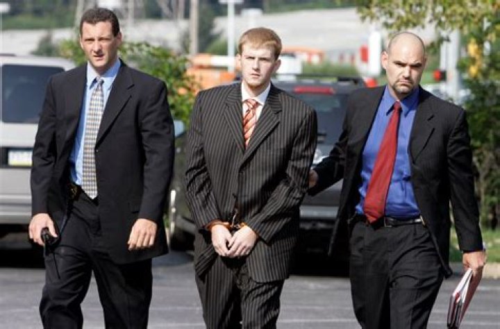 The Missouri governor shortens the DWI prison sentence of former Chiefs assistant coach Britt Reid