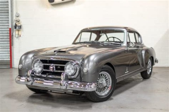 The Nash Healey Cars That Cost American Pickers Almost $50,000