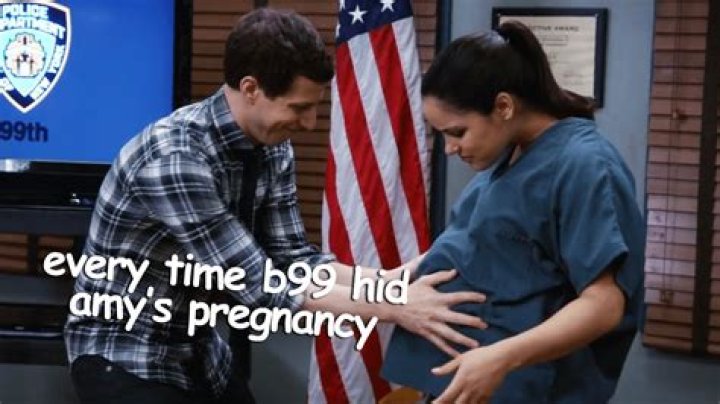 The Reason Amy's Pregnancy On Brooklyn Nine-Nine Almost Didn't Happen