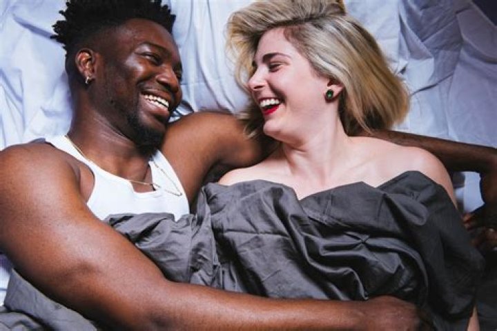 The Top 7 Non-Sexual Turn-Ons, According To A New Survey