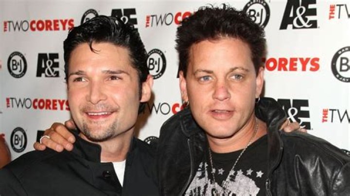 The Untold Truth Of The Lost Boys