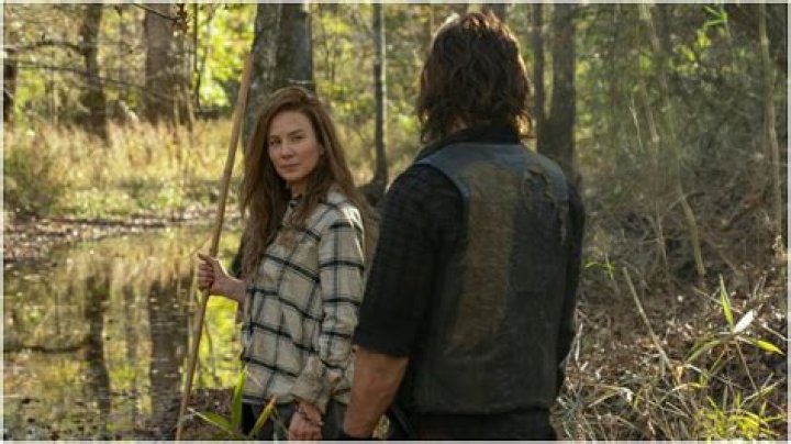 The Walking Dead’s Daryl and Leah were never going to kiss on-screen — even without COVID-19