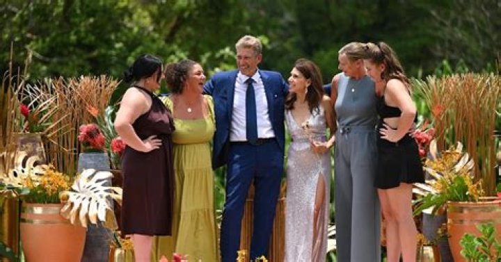 Theresa Nist’s Family & ‘Golden Wedding’ Party: Everything To Know