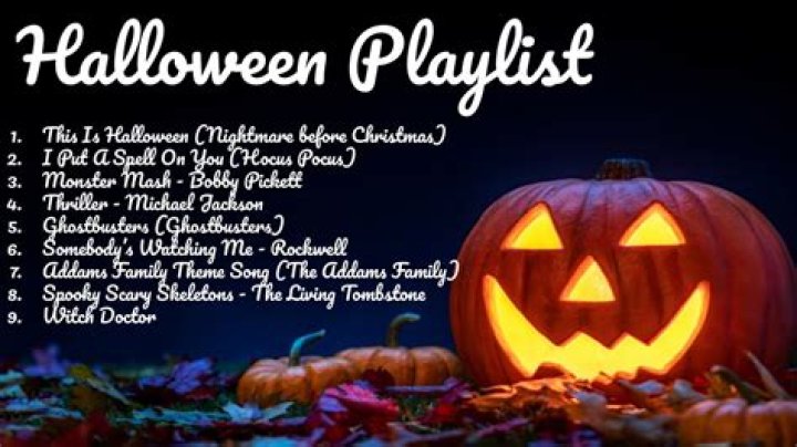 This '90s Halloween Playlist Provides The Perfect Soundtrack For Stuffing Your Face With Candy — LISTEN