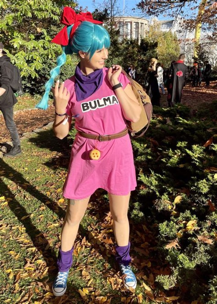 This Sexy Dragon Ball Cosplay Ages Up Bulma's Playboy Bunny Look