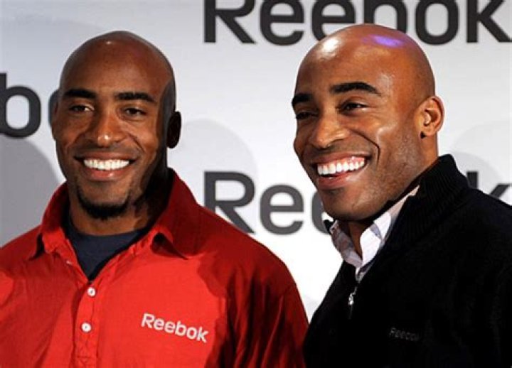 Tiki Barber Brother Ronde Barber: Hall Of Famer NFL Twins