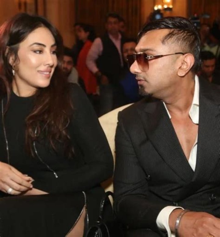 Tina Thadani ( Yo Yo Honey Singh's Girlfriend ) Wiki, Age, Bio, Family, Height, Net Worth