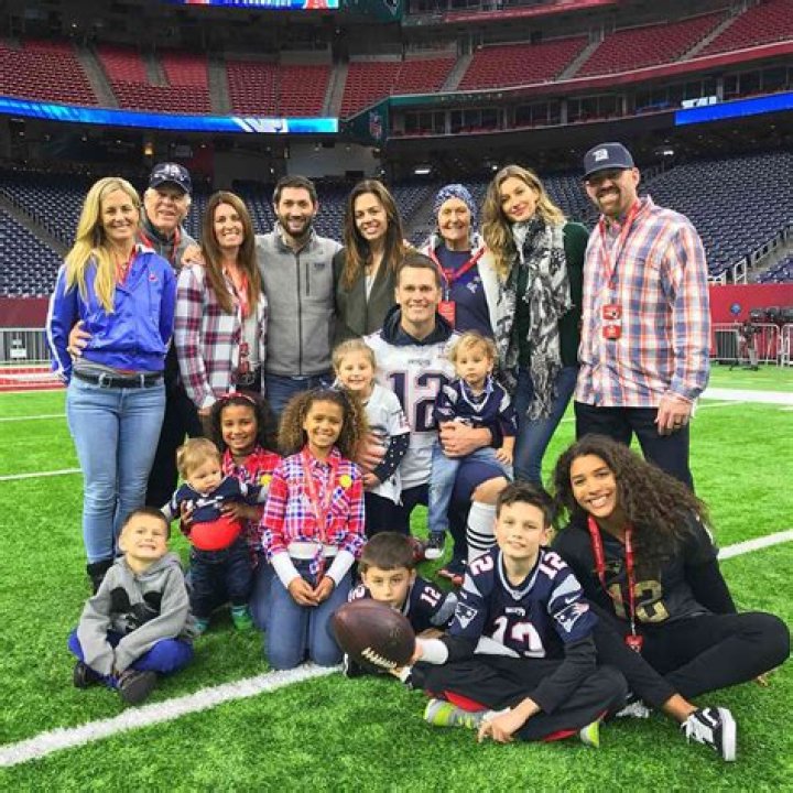 Tom Brady Siblings: Everything You Need to Know About NFL Legend's Sisters Nancy, Julie, and Maureen