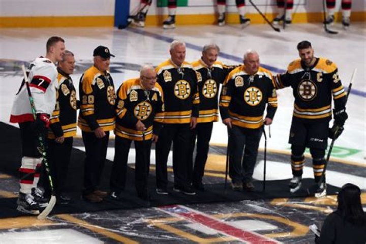 Tom Larson Bruins, retired Boston sportscaster Lanny Lee Larason, dies at 84
