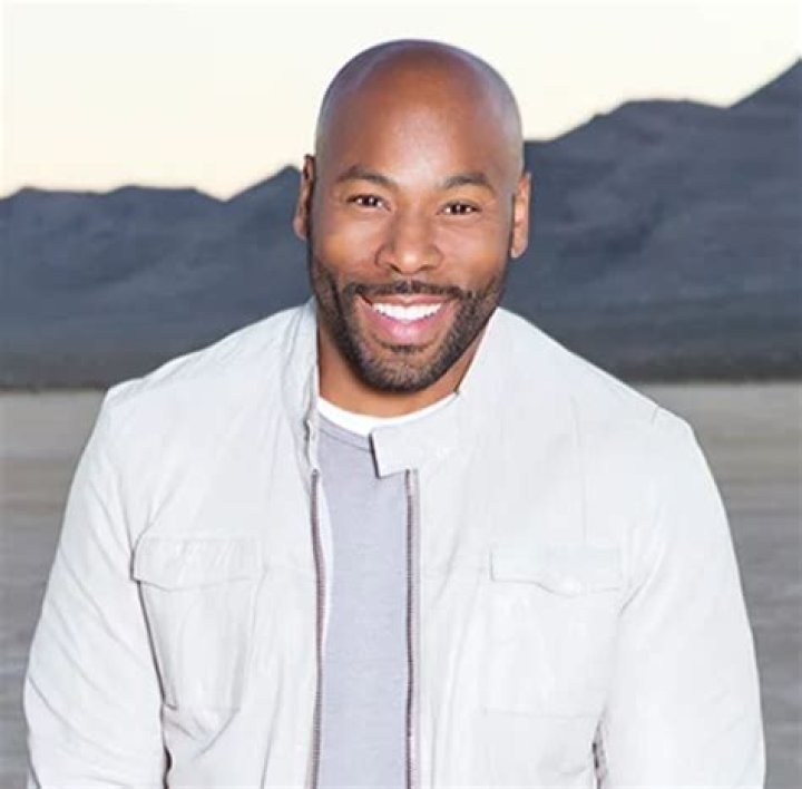 Tony Evans Jr: Parents, Bio, Wiki, Age, Career, Siblings, Wife, Net Worth 2023, Songs and More