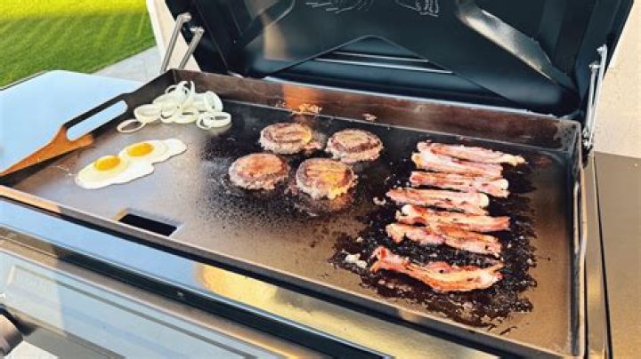Traeger Flatrock Review: Griddle Sizzle Instead of the Smoke