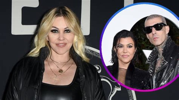 Travis Barker's ex Shanna Moakler shades rocker & his girlfriend Kourtney Kardashian by mocking desert butt-grabbing pic