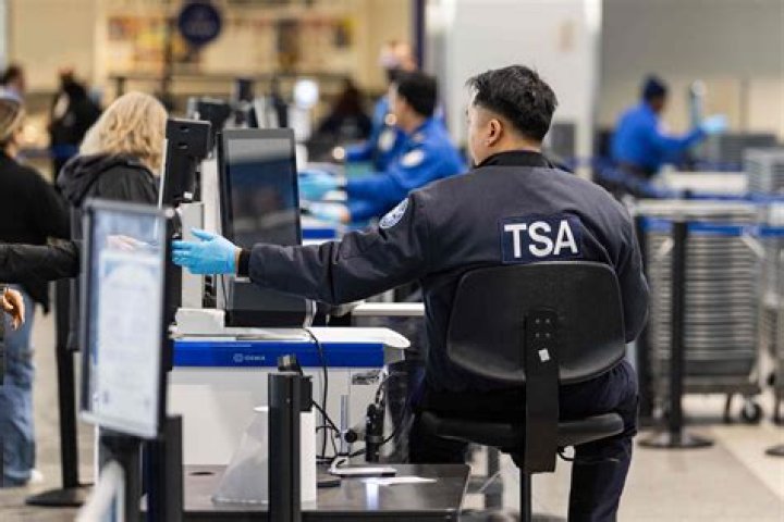 TSA says spring break travel volume is 6% above 2023 levels