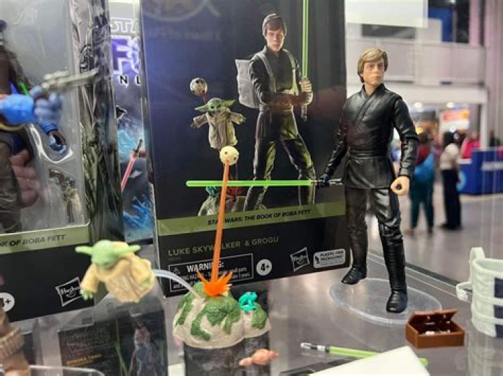 Two Exclusive Figures for San Diego Comic Con @Home Announced