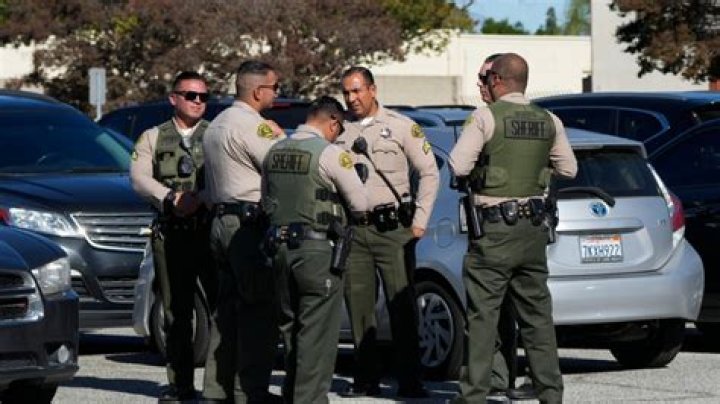 Vehicle hits 25 LA County sheriff’s academy recruits on run