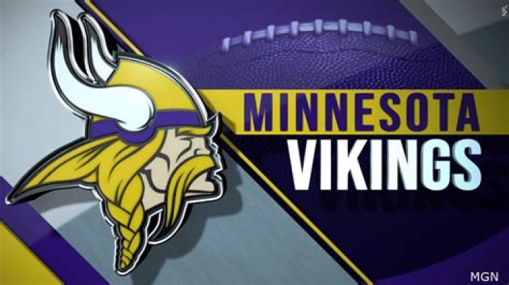Vikings TE Irv Smith Jr. has thumb surgery, aims for opener