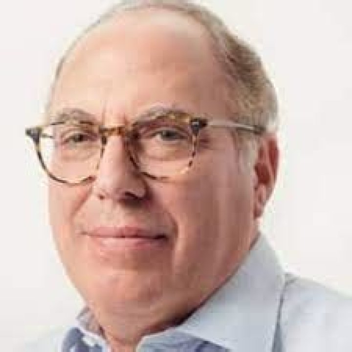 
Warren B. Kanders
Net Worth
