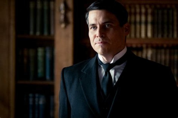 Was Turton’s A Real Bar? ‘Downton Abbey’ Gives Thomas A Night On The Town