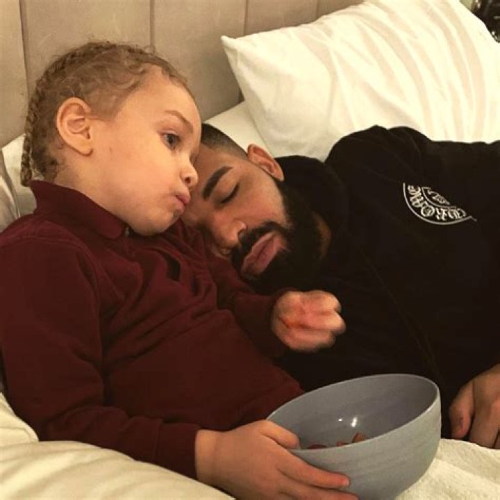 We found Drake’s baby momma on Instagram