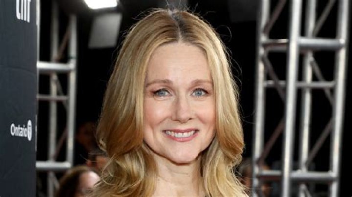What Charlotte Actress Laura Linney Looks Like Today