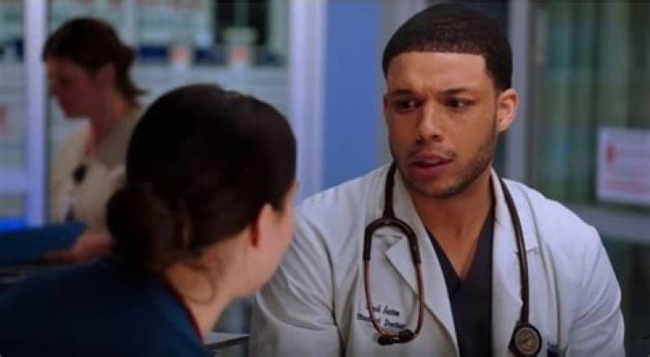 What happened to Noah on Chicago Med? April’s brother has vanished