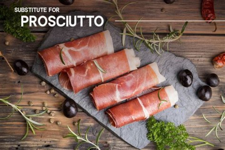 What is a good substitute for prosciutto in Beef Wellington?